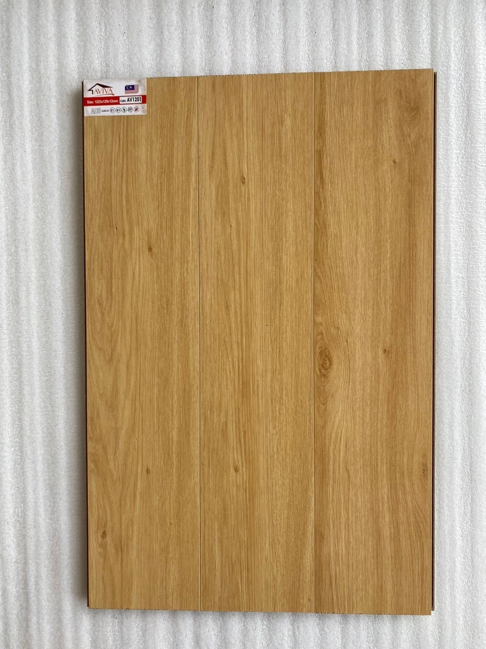 SÀN GỖ CỐT NÂU AVIVA AV1201