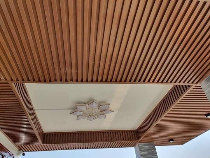 ốp trần mẫu 12