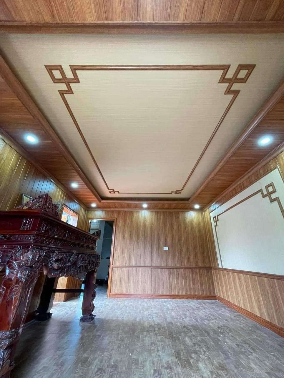 ốp trần mẫu 02